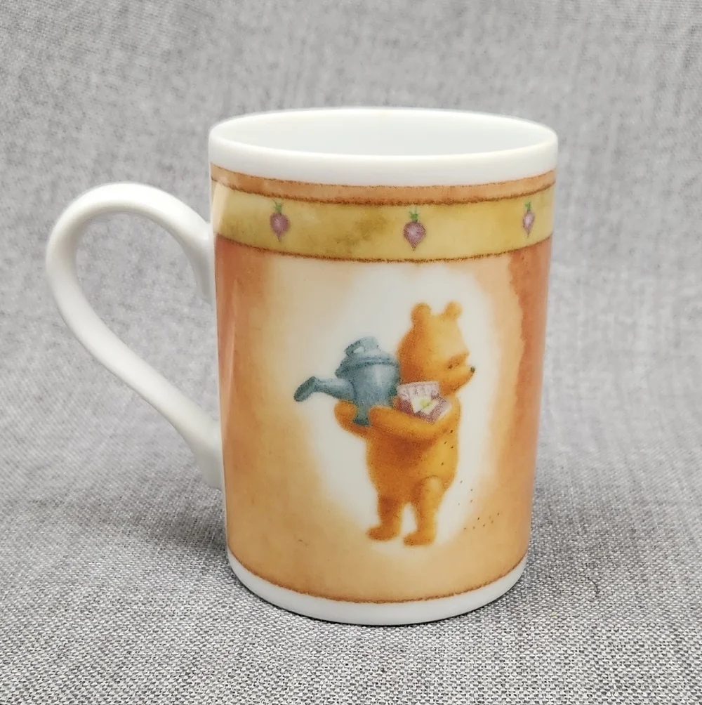 Disney Pooh's Garden. Pooh Bear Mug/ Coffee Cup Dishwasher Safe. - Picture 2 of 6